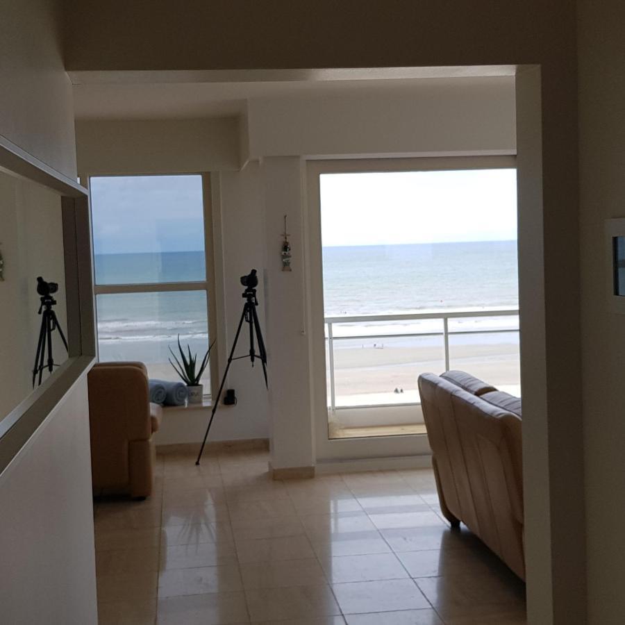 7Th Heaven Seaview Apartment De Panne Exterior photo