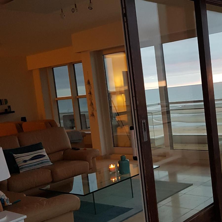 7Th Heaven Seaview Apartment De Panne Exterior photo